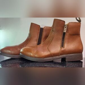 Stylish Brown Leather Ankle Boots